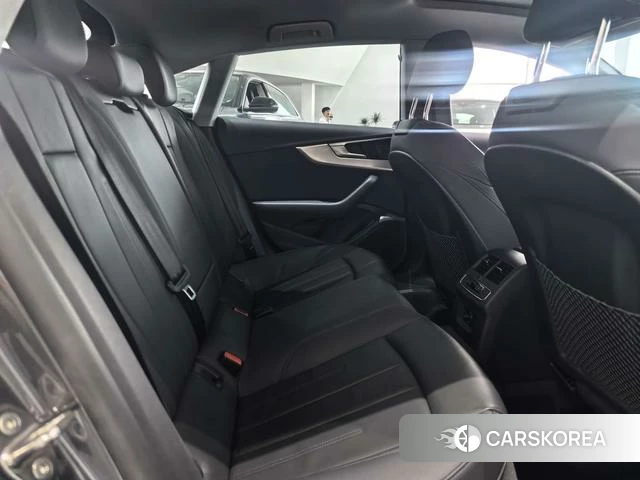 Audi A5 id 4328460 из Китая 16