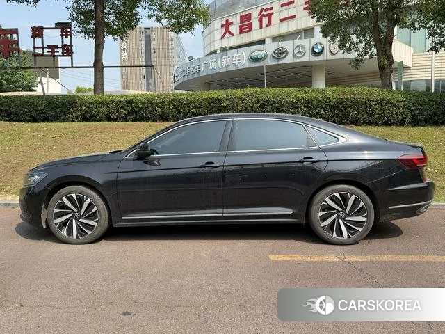 Volkswagen Passat id 4321378 из Китая 11