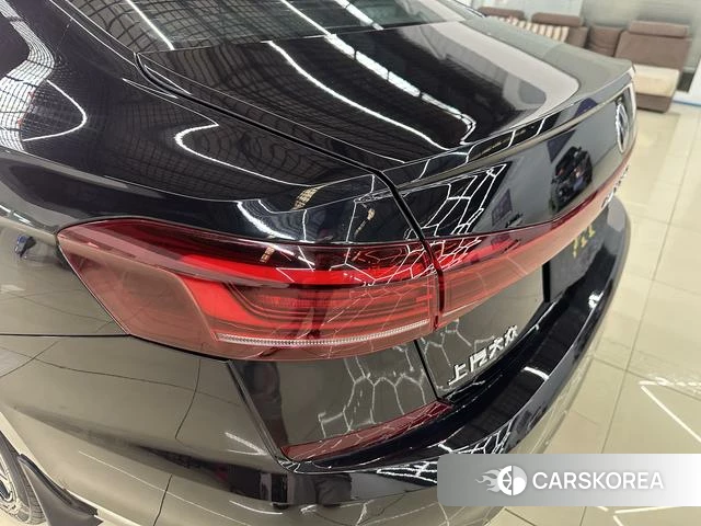 Volkswagen Passat id 4341838 из Китая 21