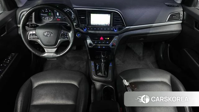 Hyundai Avante AD id 3861840 из Кореи 17