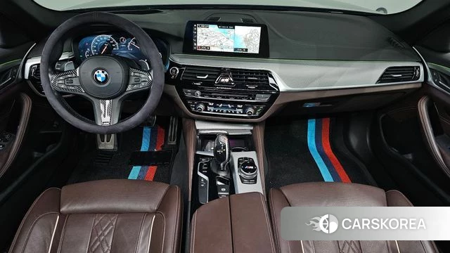 BMW 5 Series (G30) id 4496583 из Кореи 17