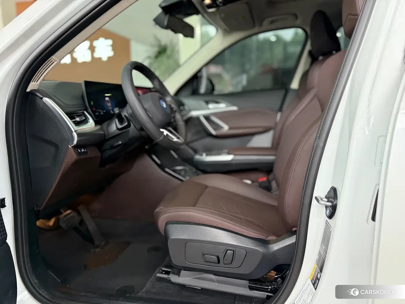 BMW iX1 id 4570423 из Китая 18