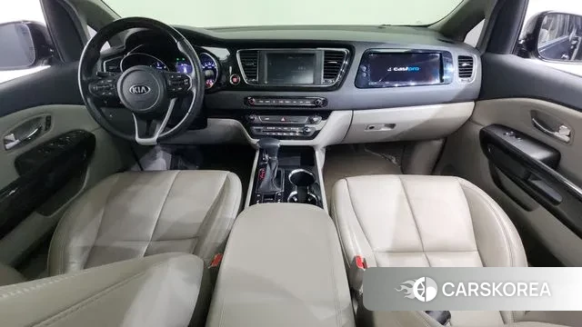 Kia The New Carnival id 3779124 из Кореи 17