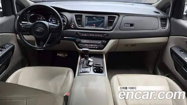 Kia All New Carnival id 2819222 из Кореи 17