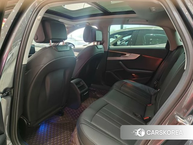 Audi A4L id 4261662 из Китая 8