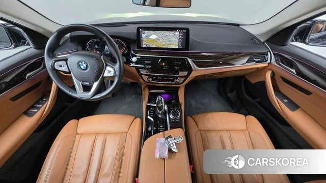 BMW 5 Series (G30) id 4682555 из Кореи 17
