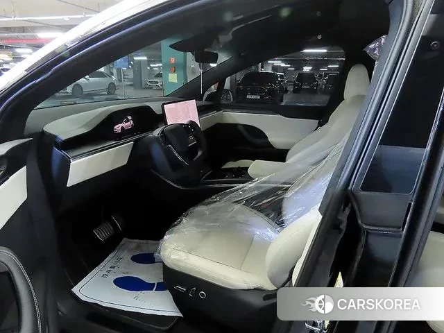 Tesla Model X id 3763889 из Кореи 17