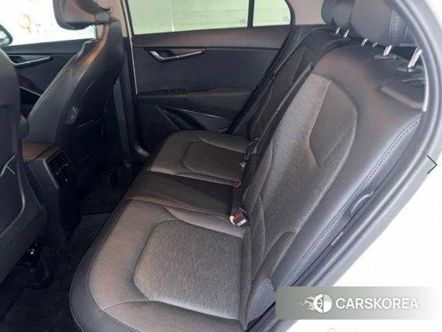 Kia Di Ol Nu Niro id 4774915 из Кореи 17