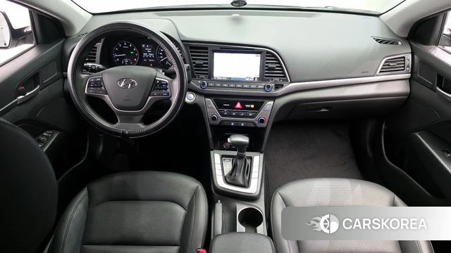 Hyundai Avante AD id 4180802 из Кореи 17