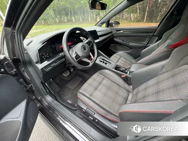 Volkswagen Golf GTI id 4271873 из Китая 11