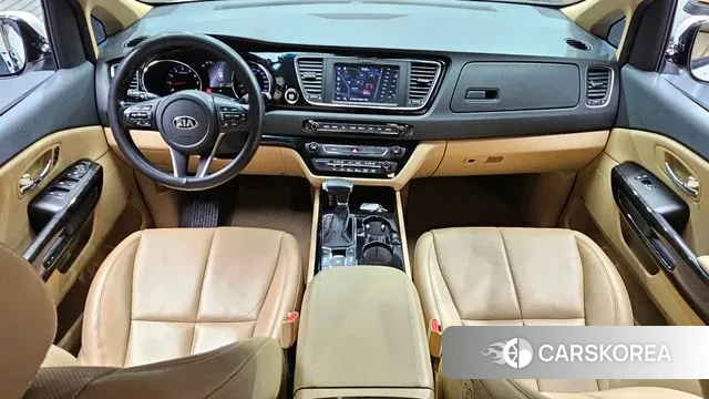 Kia The New Carnival id 3356763 из Кореи 17