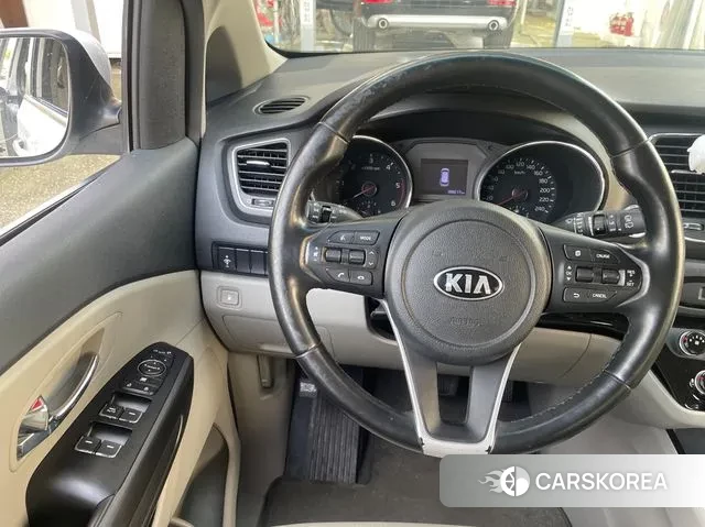 Kia The New Carnival id 3226771 из Кореи 17