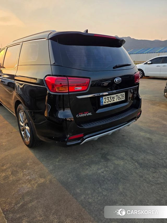 Kia The New Carnival id 3828894 из Кореи 17