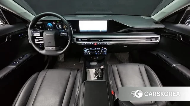 Hyundai Grandeur (GN7) id 3571936 из Кореи 17