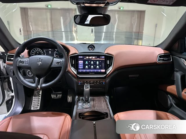 Maserati Ghibli id 4462892 из Кореи 13