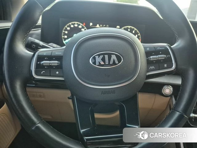 Kia Carnival 4th generation id 4482321 из Кореи 17
