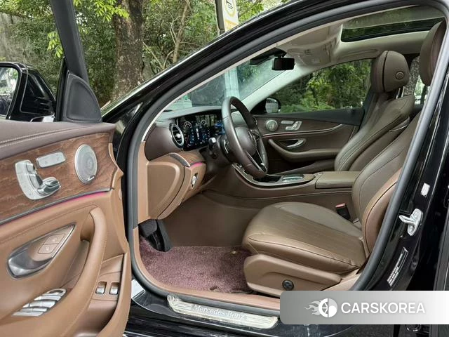 Mercedes-Benz E-class PHEV id 4274531 из Китая 11