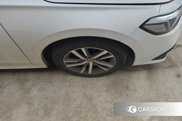 Honda Civic id 4275387 из Китая 14