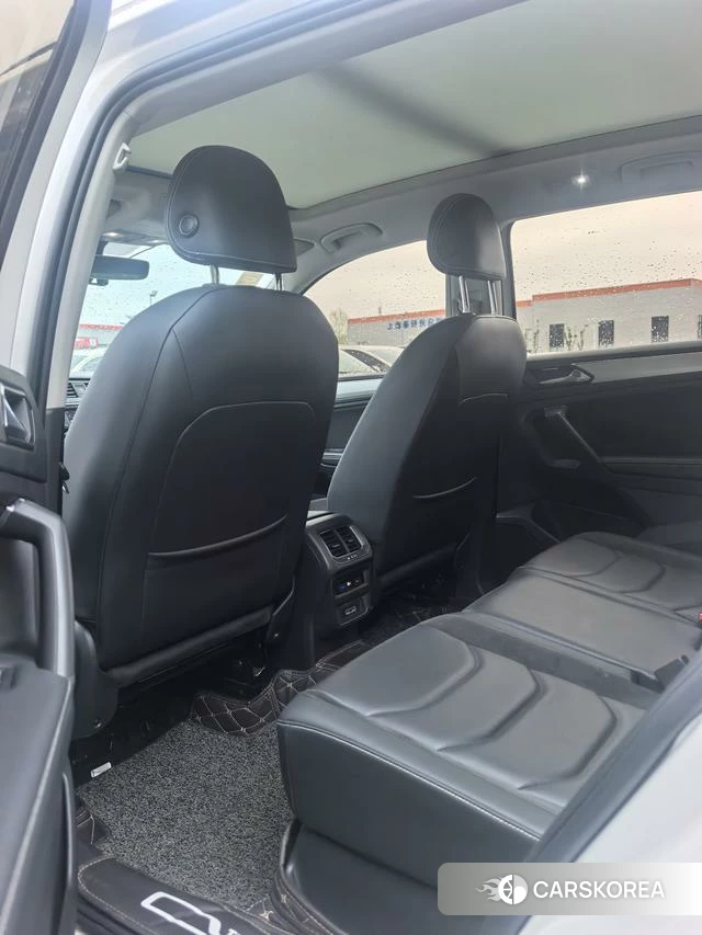 Volkswagen Tiguan L id 4239072 из Китая 8