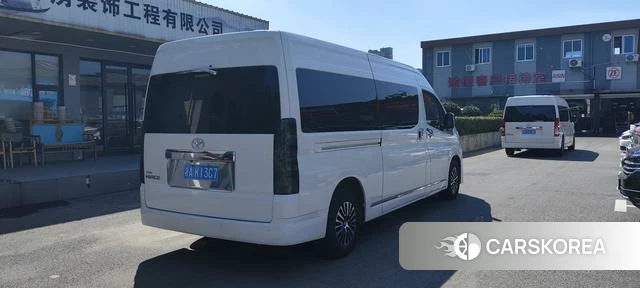 Toyota Hiace id 4239695 из Китая 9