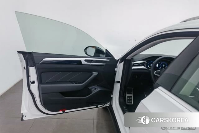 Volkswagen CC id 4273669 из Китая 21