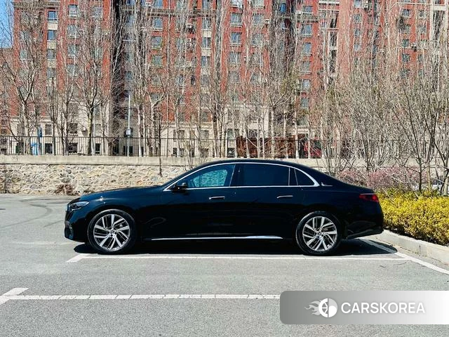 Mercedes-Benz E-class id 3927051 из Китая 21