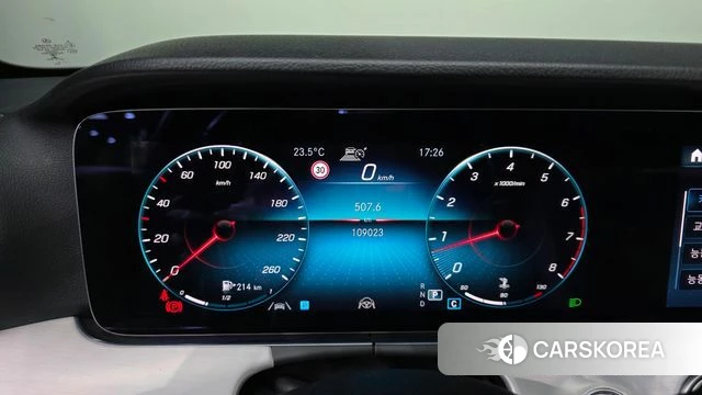 Mercedes-Benz E-Class W213 id 4793729 из Кореи 29