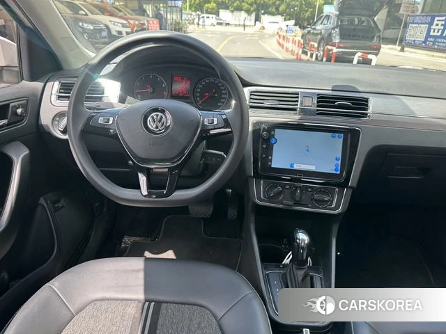 Volkswagen Santana id 4336114 из Китая 11
