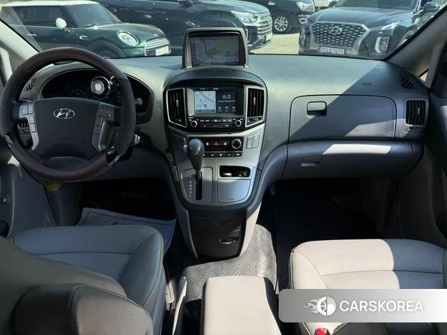 Hyundai The New Grand Starex id 4251247 из Кореи 17