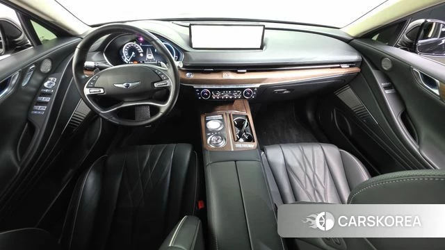 Genesis Electrified G80 (RG3) id 3806330 из Кореи 17