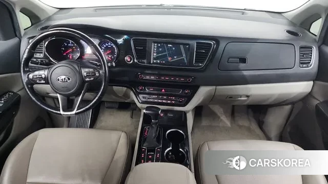 Kia The New Carnival id 3330065 из Кореи 17