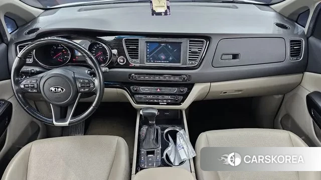 Kia The New Carnival id 3428585 из Кореи 17