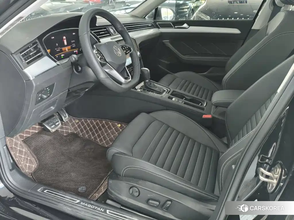 Volkswagen Magotan id 4649415 из Китая 13