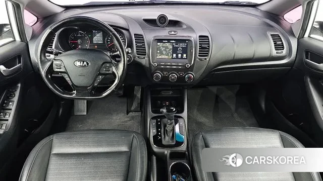 Kia The New K3 id 3531378 из Кореи 17