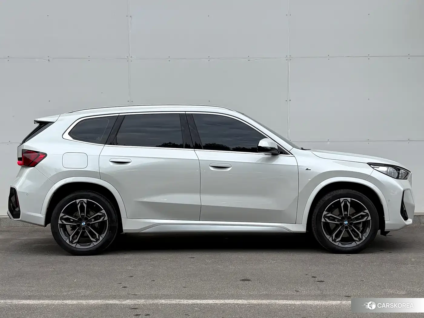 BMW X1 id 4644432 из Китая 18