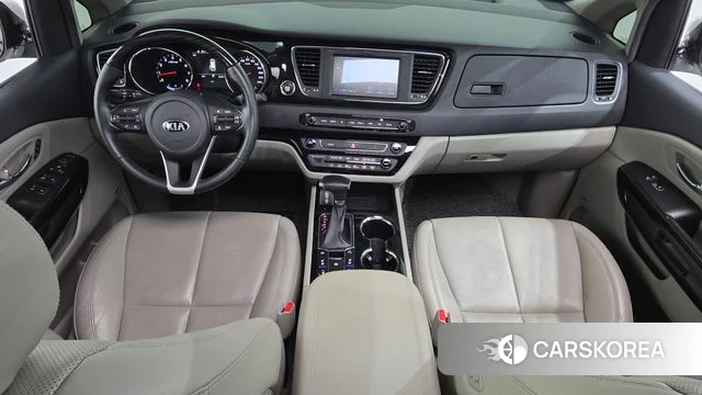 Kia The New Carnival id 4384936 из Кореи 17