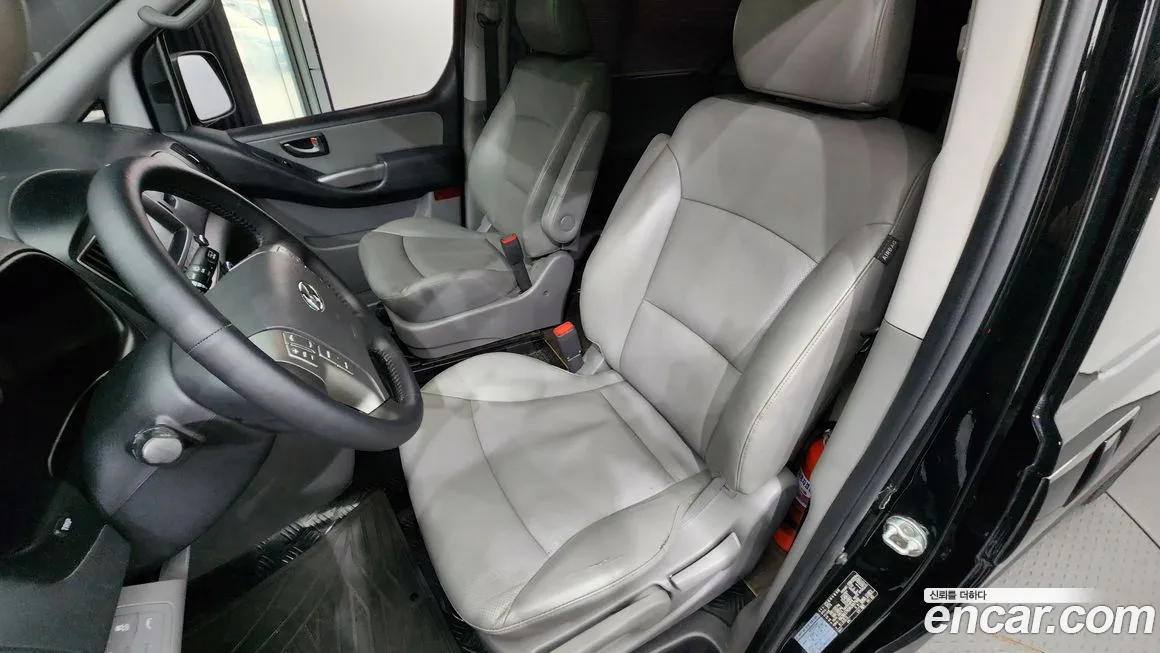 Hyundai The New Grand Starex id 2018574 из Кореи 17