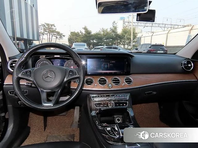 Mercedes-Benz E-Class W213 id 3808447 из Кореи 17