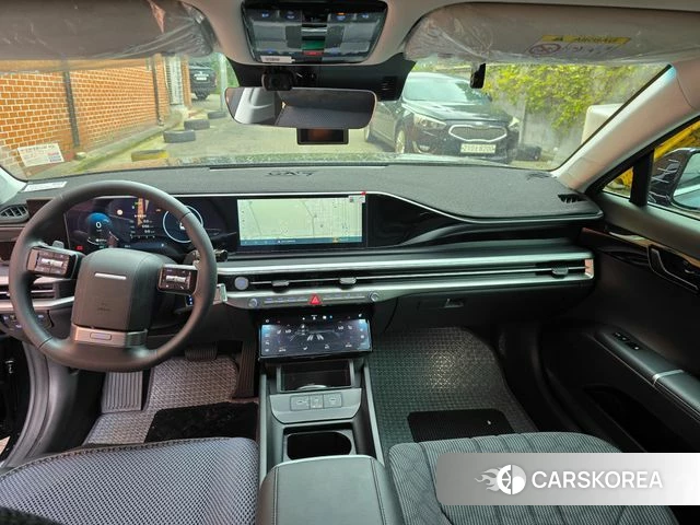 Hyundai Grandeur (GN7) id 4879601 из Кореи 17