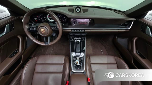 Porsche 911(992) id 4571255 из Кореи 17