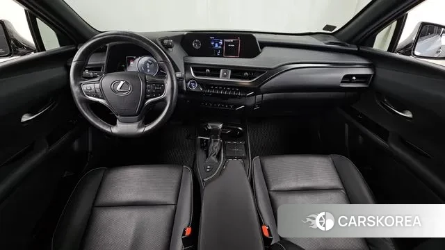 Lexus UX250h id 3788566 из Кореи 17