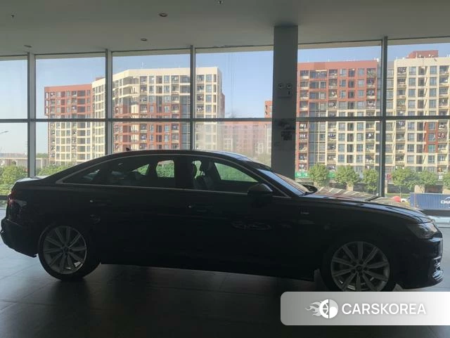 Audi A6L id 4306836 из Китая 7