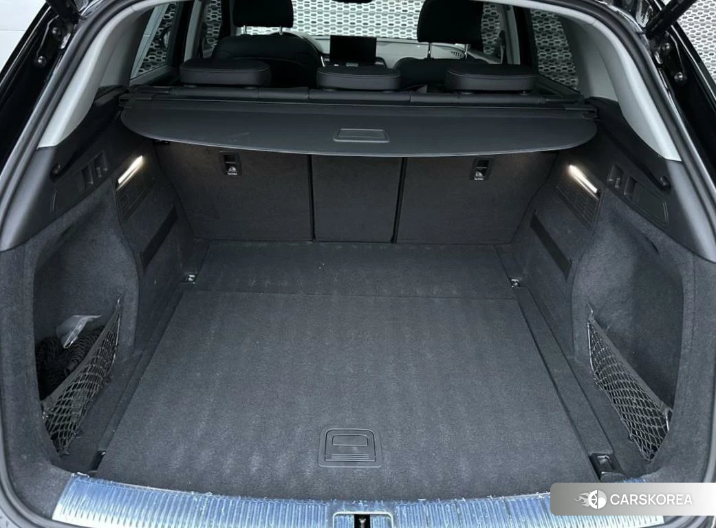 Audi Q5L id 4462018 из Китая 13