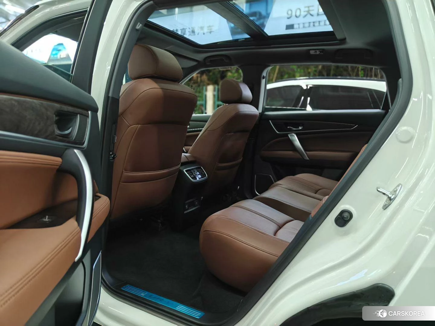 Honda UR-V id 4473344 из Китая 7