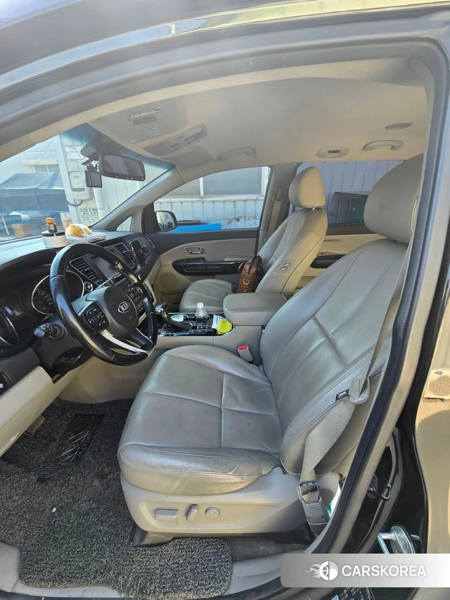 Kia The New Carnival id 4718010 из Кореи 13