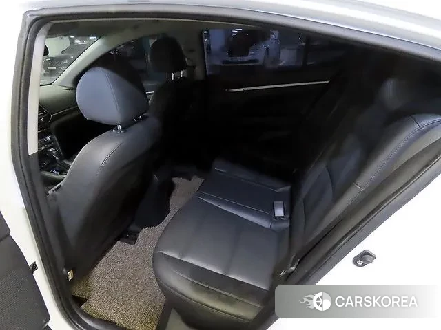 Hyundai The New Avante AD id 3504970 из Кореи 15