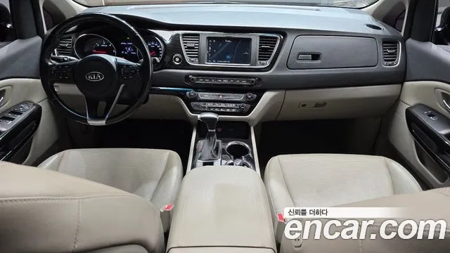 Kia The New Carnival id 2864950 из Кореи 17