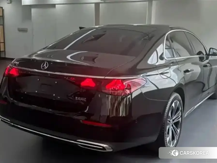 Mercedes-Benz E-Class id 4600345 из Китая 7
