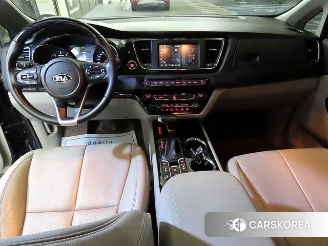 Kia The New Carnival id 3666647 из Кореи 17