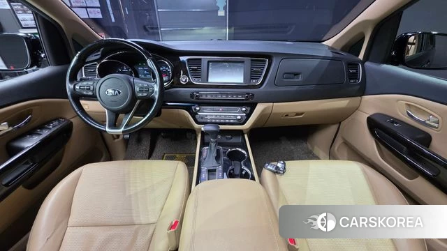 Kia The New Carnival id 4732840 из Кореи 17
